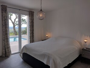 7 quartos, berço de viagem, Wi-Fi, roupa de cama