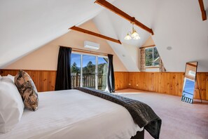 4 Schlafzimmer