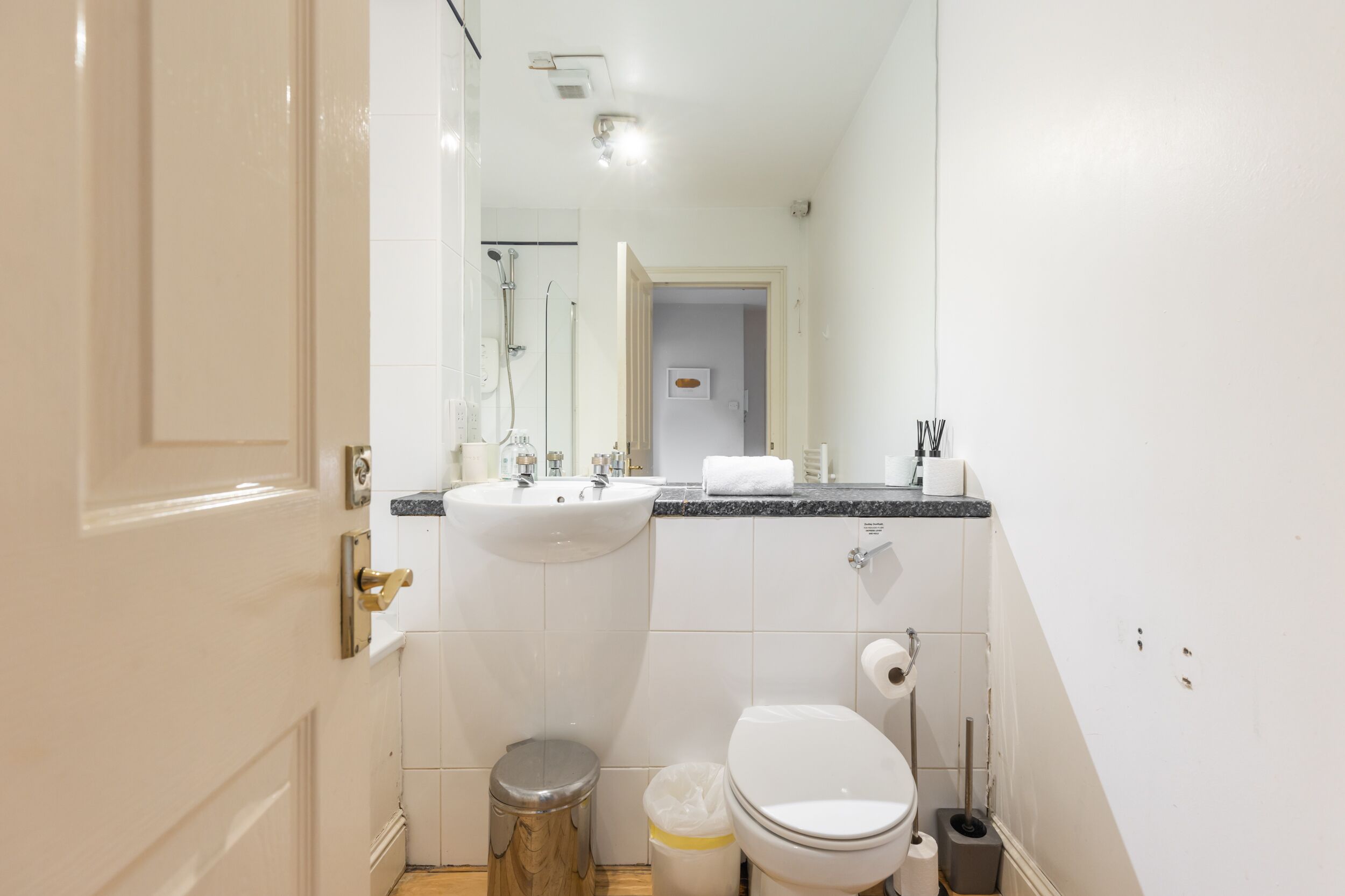 Deluxe-lejlighed - privat badeværelse - byudsigt | Badeværelse