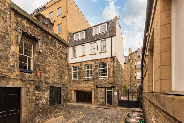 Deluxe Διαμέρισμα, Ιδιωτικό Μπάνιο, Θέα στην Πόλη | Εξωτερικοί χώροι