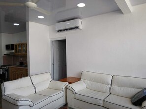 TV, stereo