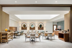 Bar (on property) - Courtyard by Marriott Curacao (Willemstad)