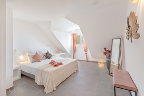 2 bedrooms, iron/ironing board, free WiFi, bed sheets - All new 2 bedrooms duplex with a view on Pinel Island and Tintamarre. (Cul-de-Sac)