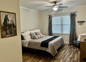 2 多间卧室、WiFi