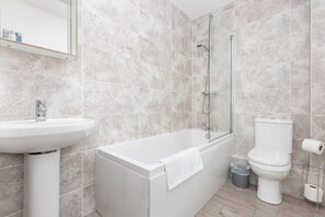Premier Suite | Bathroom - Theodora Suites by Kasar Stays (Maidstone)