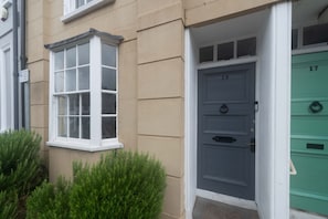 하우스 | 4 개의 침실, 여행용 아기침대