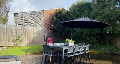 Invy Escape - Linen Included