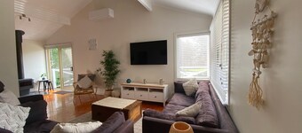 Invy Escape - Linen Included