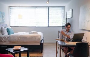 Apartment | 1 bedroom - CCG Enjoy a Pet-friendly and Clean Studio Near the Beltline (Atlanta)