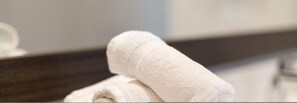 Spa - S1bk Affordable Hotel-alternative Perfect for Long Term Stay Near Whole Foods (Atlanta)
