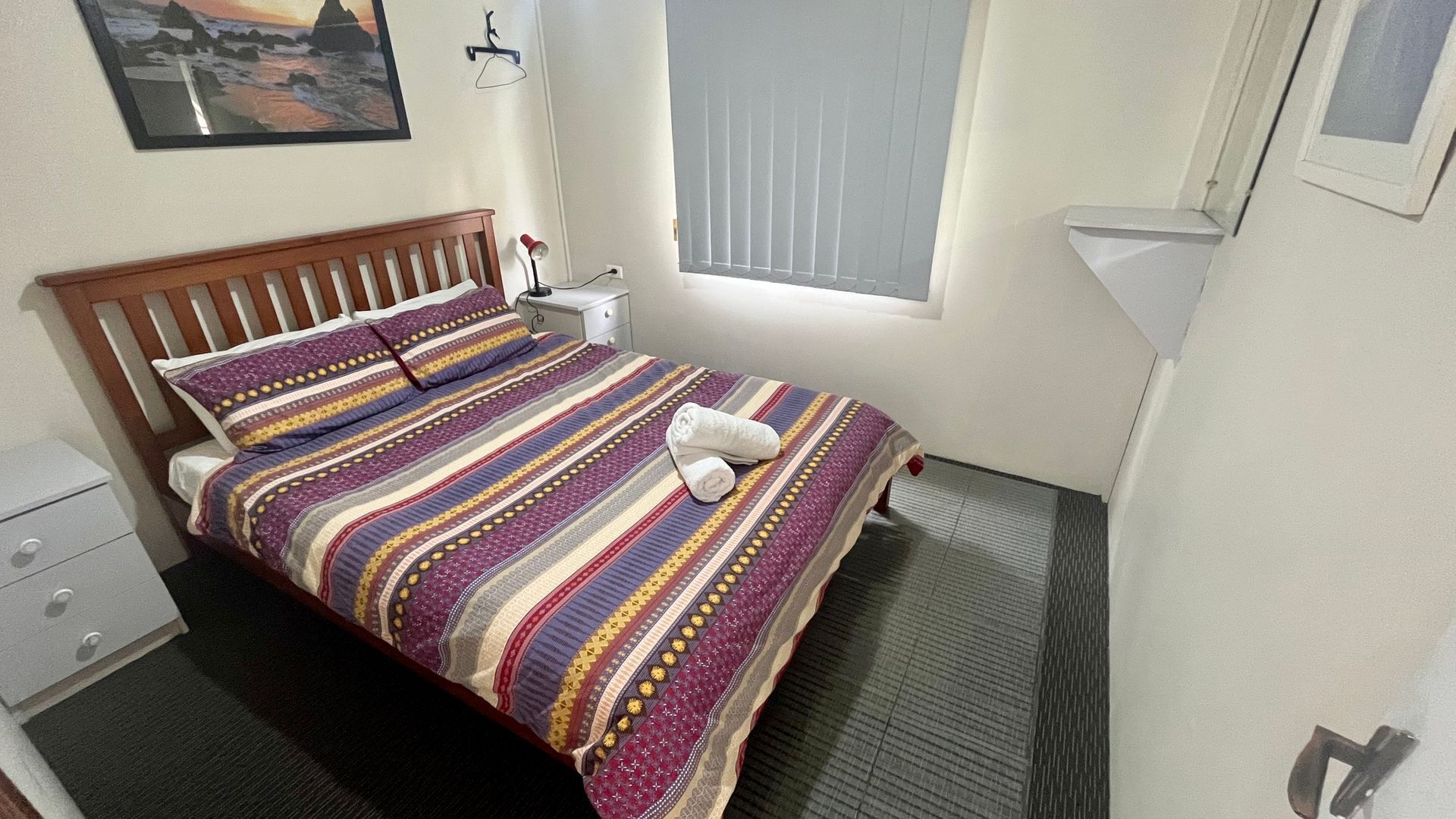 3 bedrooms, iron/ironing board, bed sheets