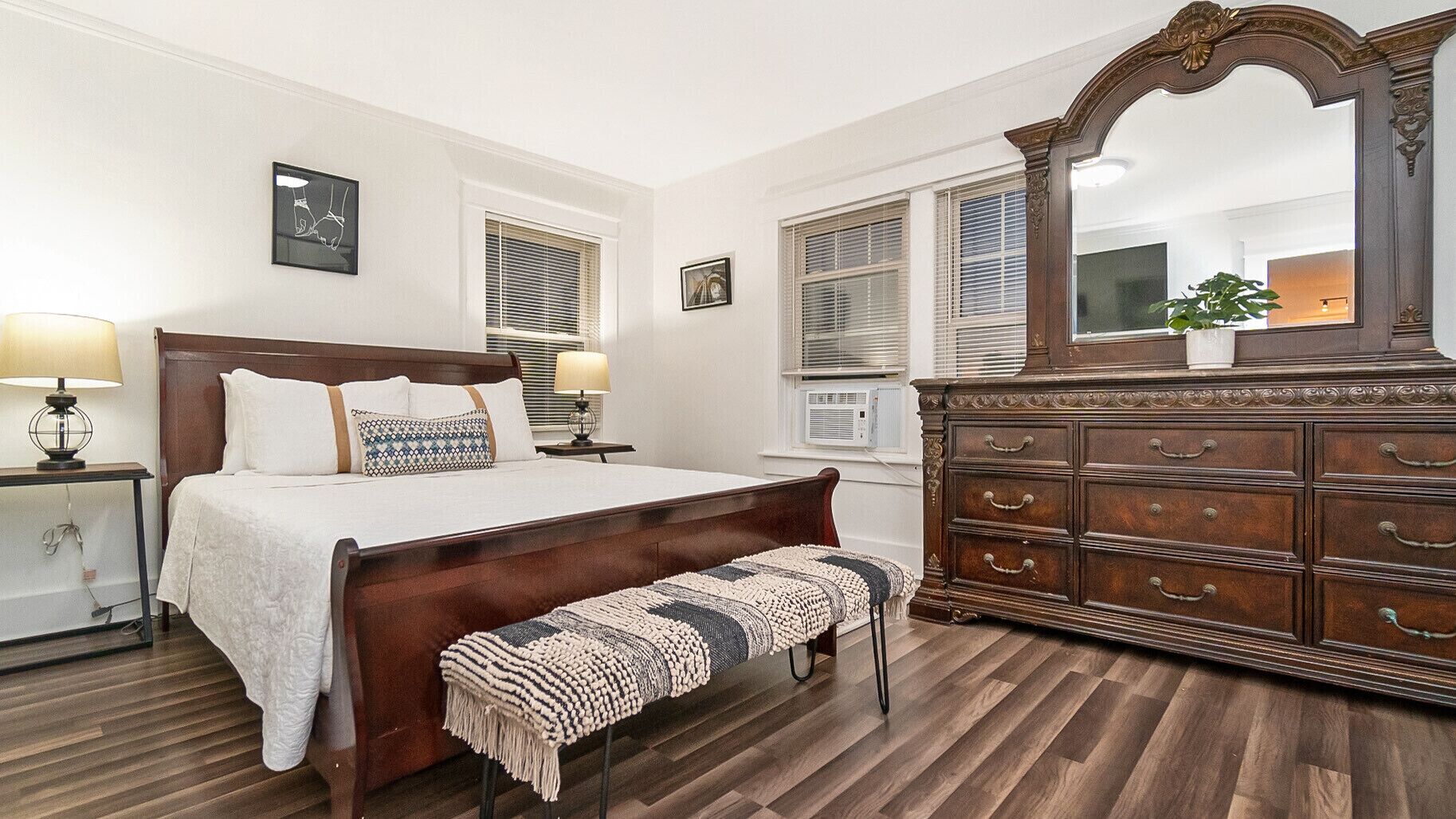 4 soveværelser, strygejern/strygebræt, gratis Wi-Fi, sengetøj