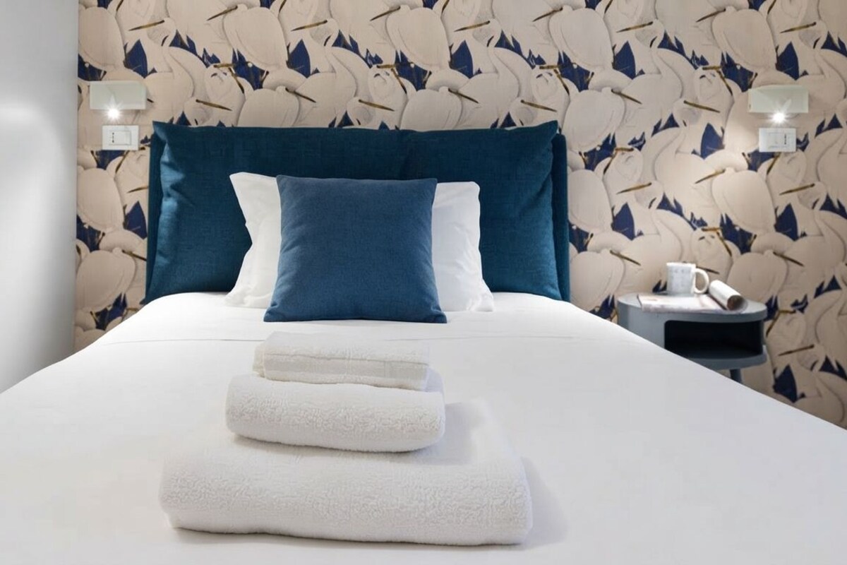 Gallery Studio | Cribs (surcharge), WiFi (free), bed sheets