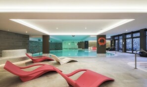 Innenpool, beheizter Pool