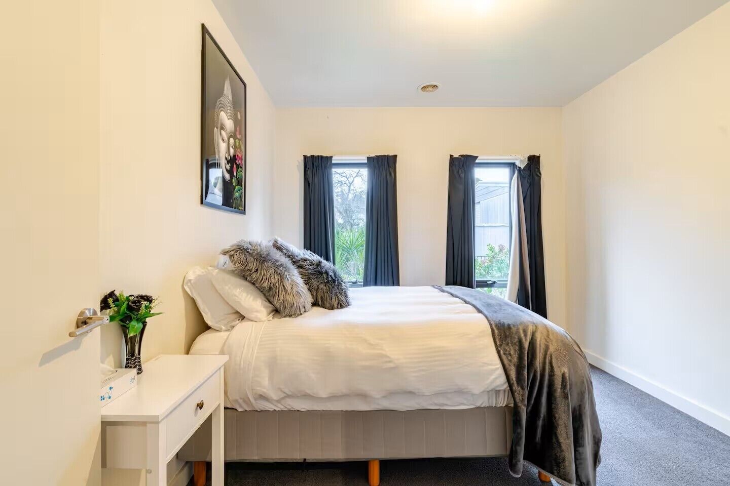 4 soverom, safe på rommet, strykejern/-brett og wi-fi (inkludert)