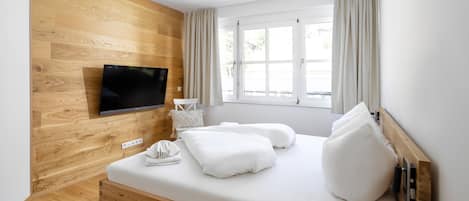 2 bedrooms, free WiFi