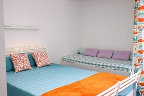 2 Schlafzimmer, Bügeleisen/Bügelbrett, Reisekinderbett, kostenloses WLAN