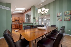 Dining - PRIVATE OASIS IN REHOBOTH BEACH - 228 Country Club Drive (Rehoboth Beach)