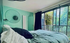 4 bedrooms, free WiFi