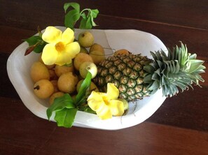 Free daily buffet breakfast - Villa Valiha Lodge (Nosy Be)