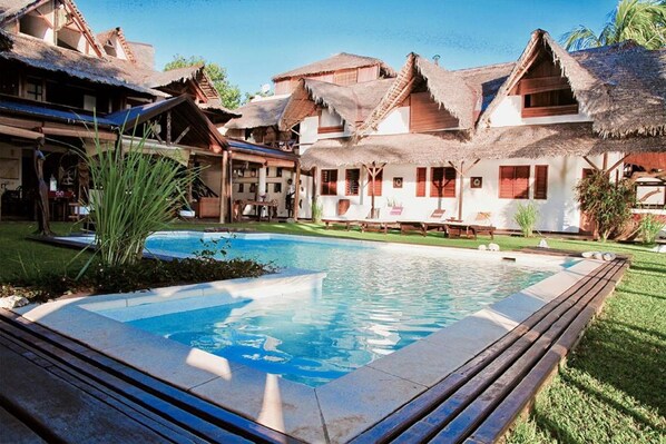 Outdoor pool - Villa Valiha Lodge (Nosy Be)
