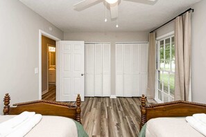 3 bedrooms, iron/ironing board, travel cot, WiFi