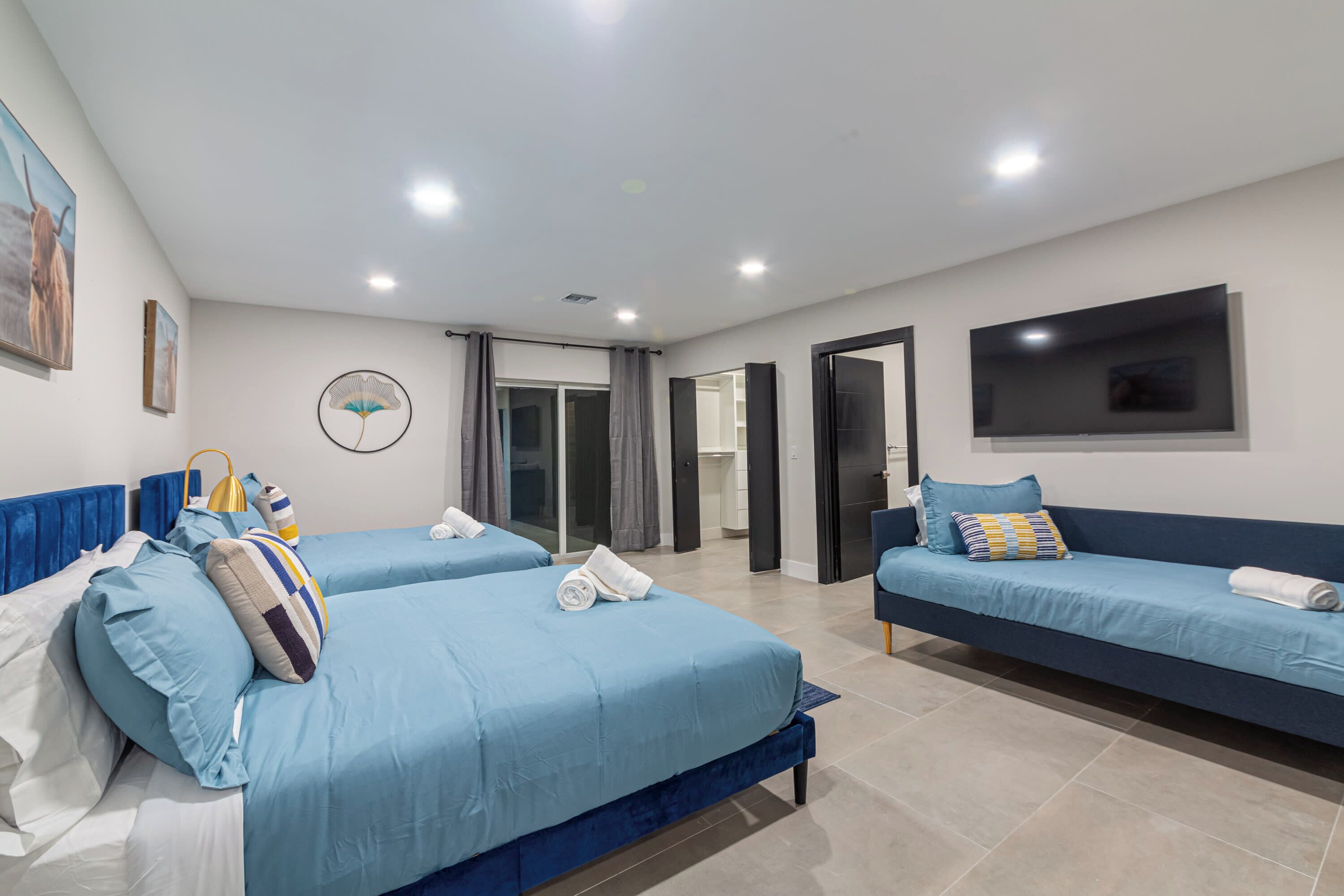 4 bedrooms, iron/ironing board, travel crib, free WiFi