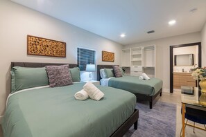 4 bedrooms, iron/ironing board, travel crib, free WiFi