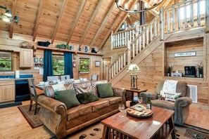 Interior - Luxe 3B/3B Cabin Close to all attractions - Fall Special! (Sevierville)