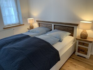 2 chambres, lit parapluie, Wi-Fi, draps fournis