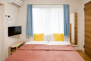 1 bedroom, desk, iron/ironing board, WiFi - Triphome 101/big table/Free WiFi/Asakusa SkyTree (Katsushika City)