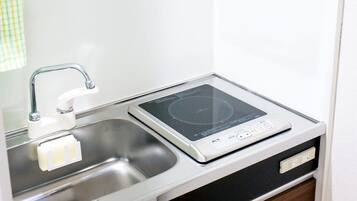 Fridge, microwave, coffee/tea maker, electric kettle