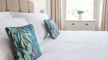 4 bedrooms, individually decorated, individually furnished, free WiFi