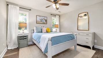 1 bedroom, iron/ironing board, free Internet, bed sheets