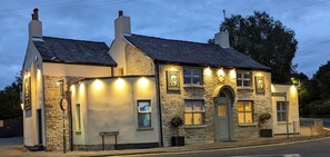 Exterior - 'Mill Cottage' Parbold. Where people matter.. (Parbold)