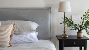 3 bedrooms, iron/ironing board, WiFi