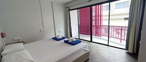 Dubbelrum - 1 kingsize-sÀng - icke-rökare - privat badrum | SÀngklÀder