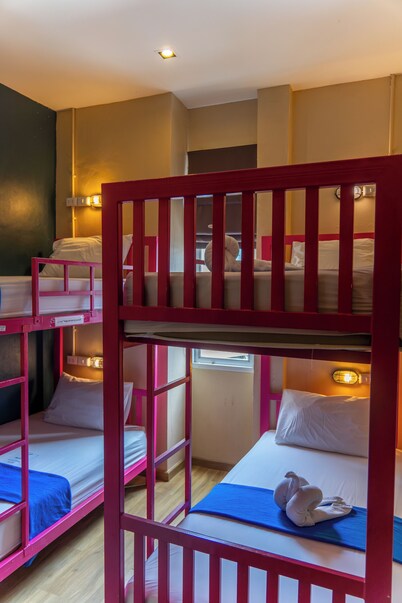 Slumber Party Surf Kata Phuket