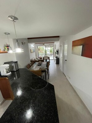 Apartment | Living room - Stunning 3 Bedrooms Apartment in San Andres (San Andrés)