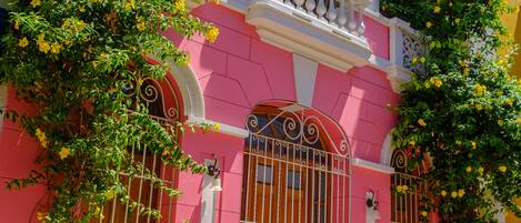 Façade de l’hébergement