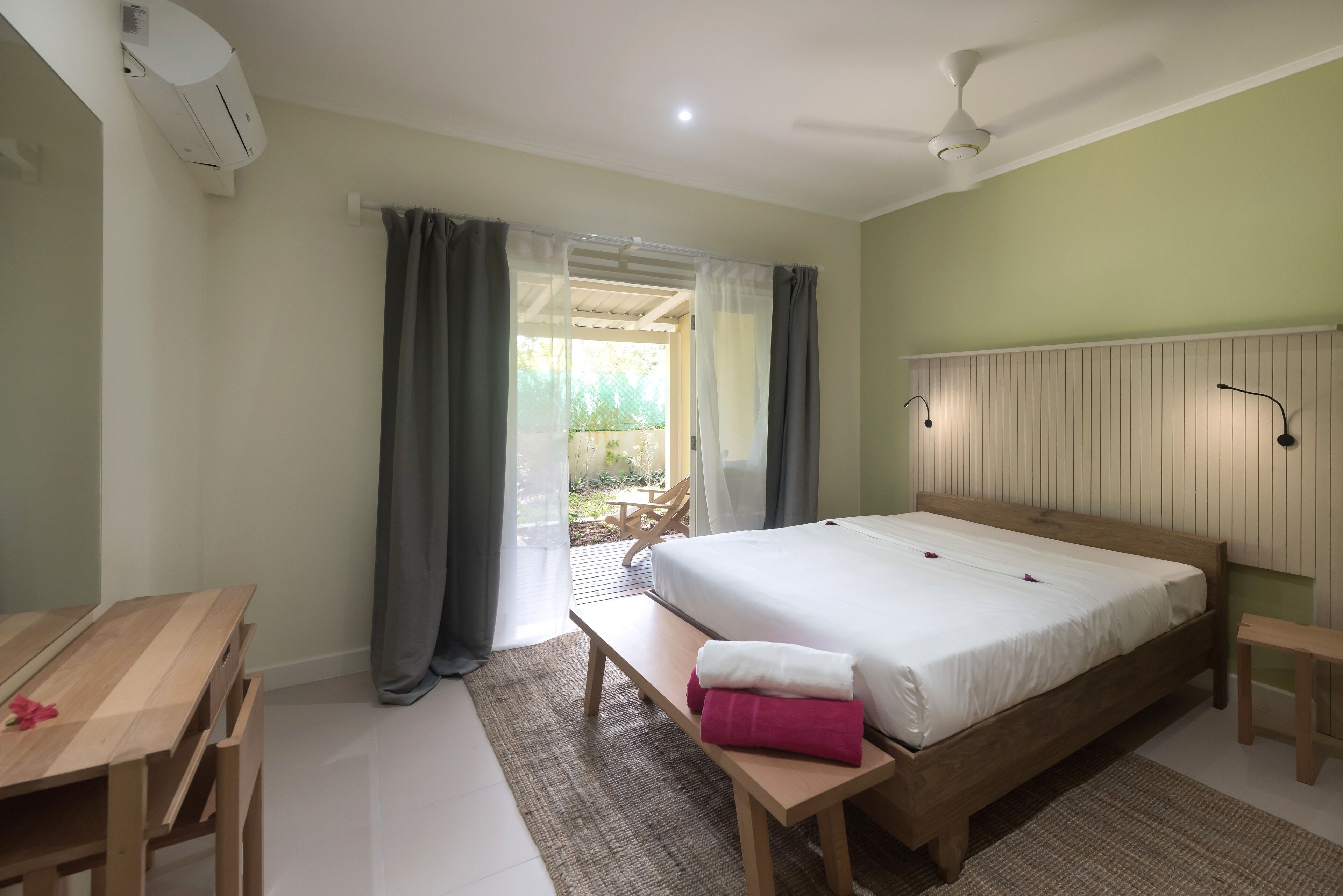 Family Apartment | In-room safe, free WiFi, bed sheets