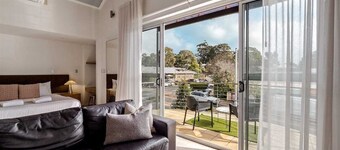 Central Apt w/ Free Parking | Margaret River