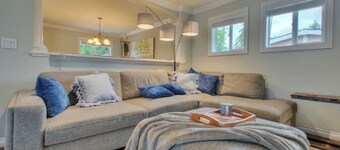 !!Cozy Lake Tapps guesthouse with Fireplace!!