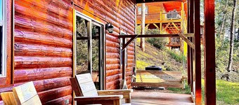 **Amazing Mountain Views at the 2-Story Highland Hideaway**