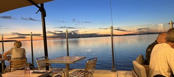 1854 Chassors — Cognac gîte - 4*- heated pool & jacuzzi, amazing facilities