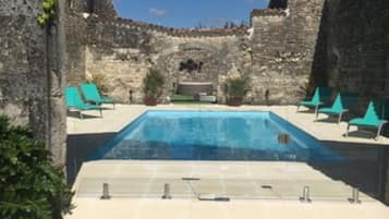 Piscine extérieure, piscine chauffée