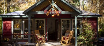 1880's Log Cabin Luxe + 21st c. Comfort = Mentone's Coolest Cabin