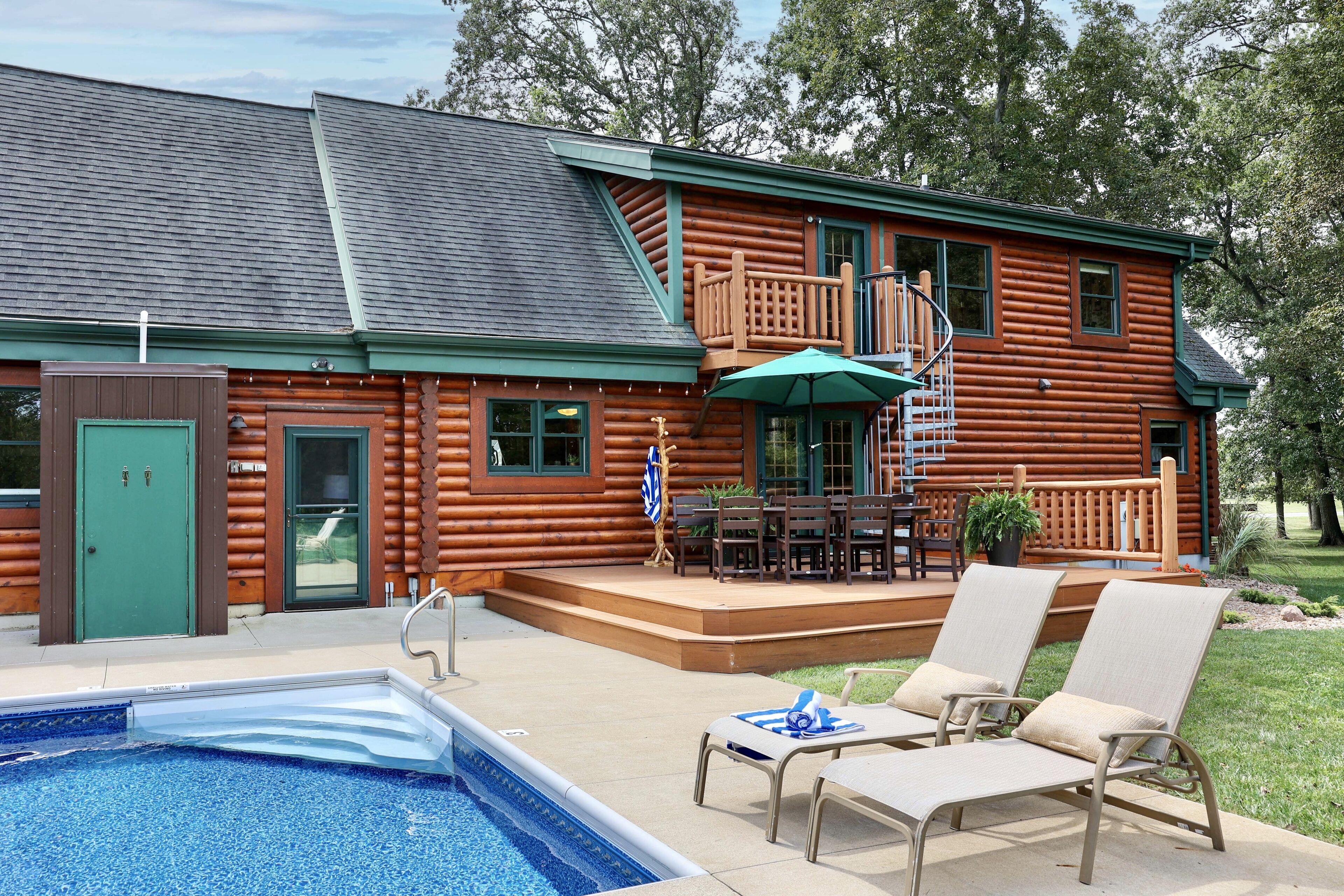 Udendørs pool, opvarmet pool