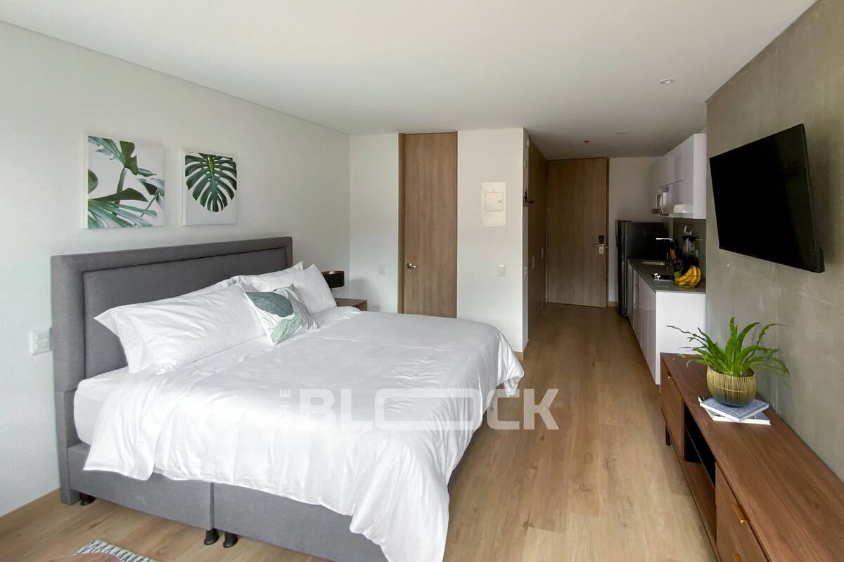 Iron/ironing board, free WiFi