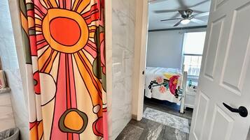 1 bedroom, iron/ironing board, free WiFi, bed sheets